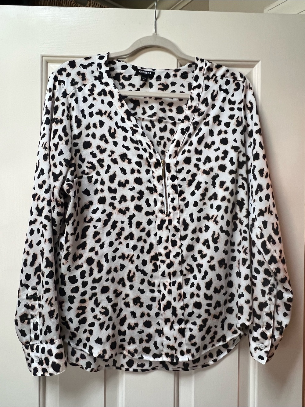 Express White and Black Leopard-Print Zip Blouse